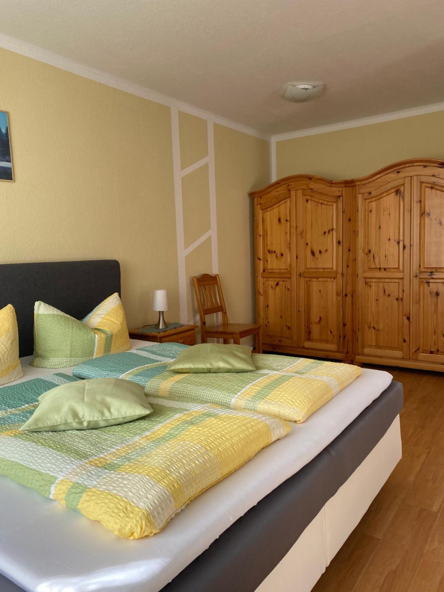 Hotel Am Schlosspark Mallin Habitación foto
